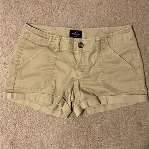 Women’s American Eagle Khaki Shorts